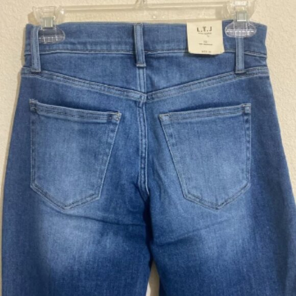 LETTER TO JULIET Women's Cropped Distressed & Tapered Blue Denim Jeans Size 24 - Picture 2 of 9